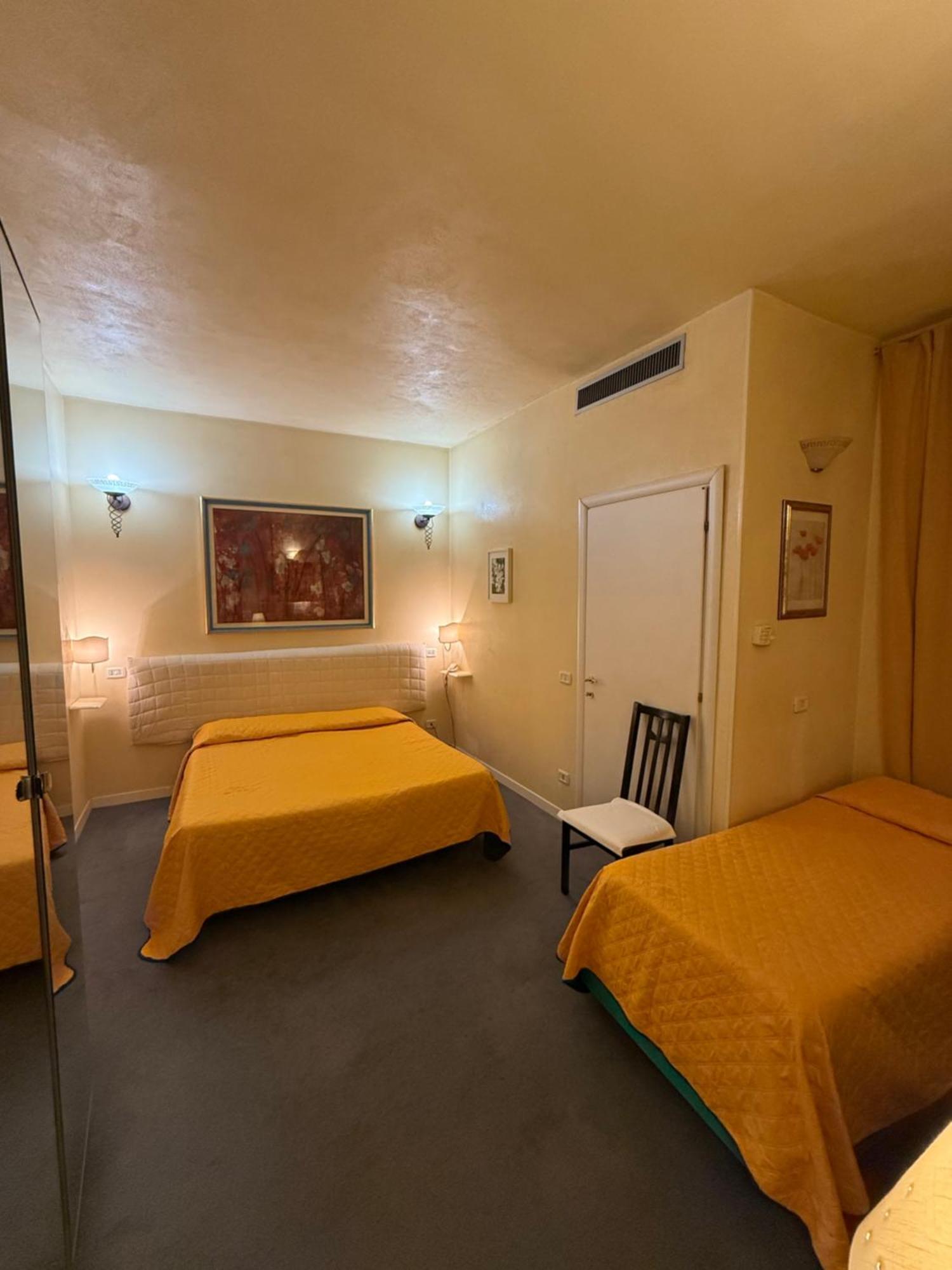 Europa Fiera Rho Hotel Ngoại thất bức ảnh