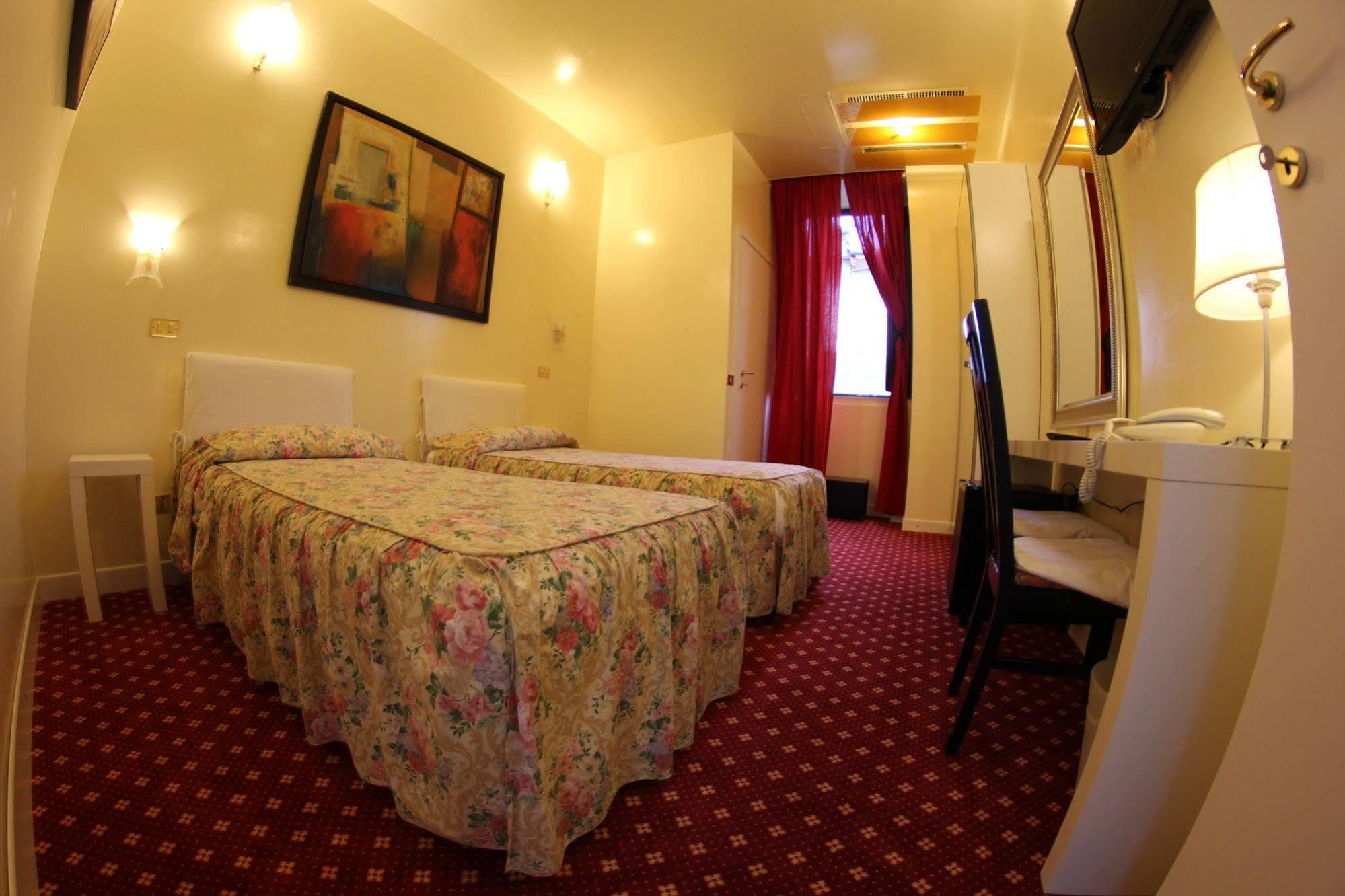 Europa Fiera Rho Hotel Ngoại thất bức ảnh